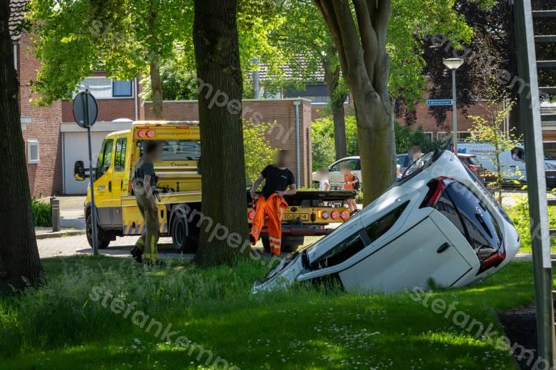 Ongeluk kardinaal de jong